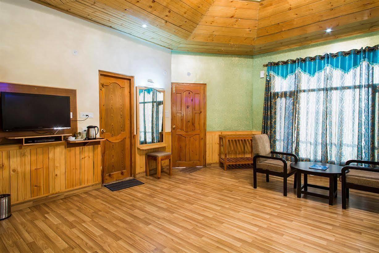 Village Live In Resort Chail Exteriör bild